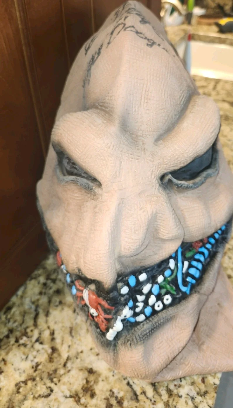Ken Page — Ken Page Hand Signed "The Nightmare Before Christmas" Oogie Boogie Mask - COA, image 5
