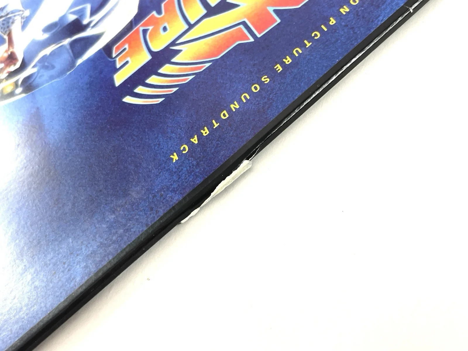 Back to the Future Huey Lewis Autographed Movie Soundtrack Vinyl Album Reissue, изображение 4