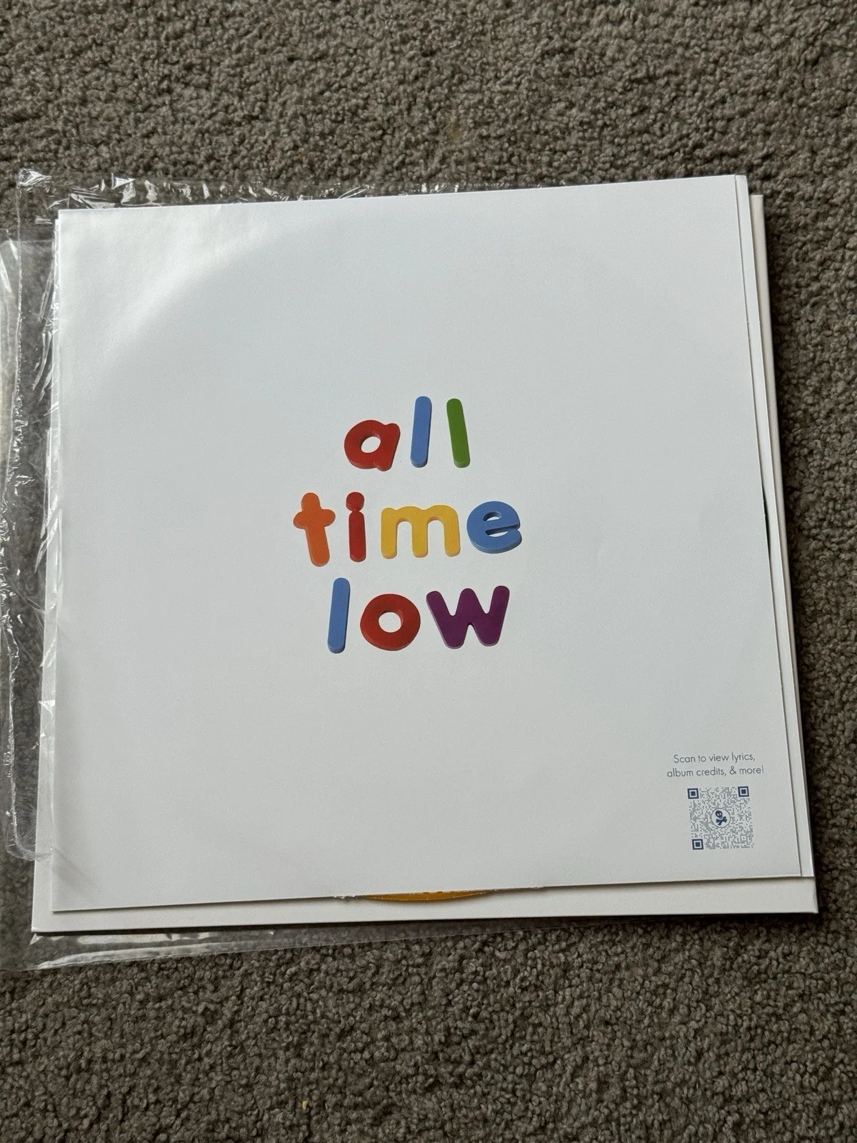ALL TIME LOW SIGNED EVERYONES TALKING VINYL LP LIMITED EDITION NOTHING PERSONAL, image 3