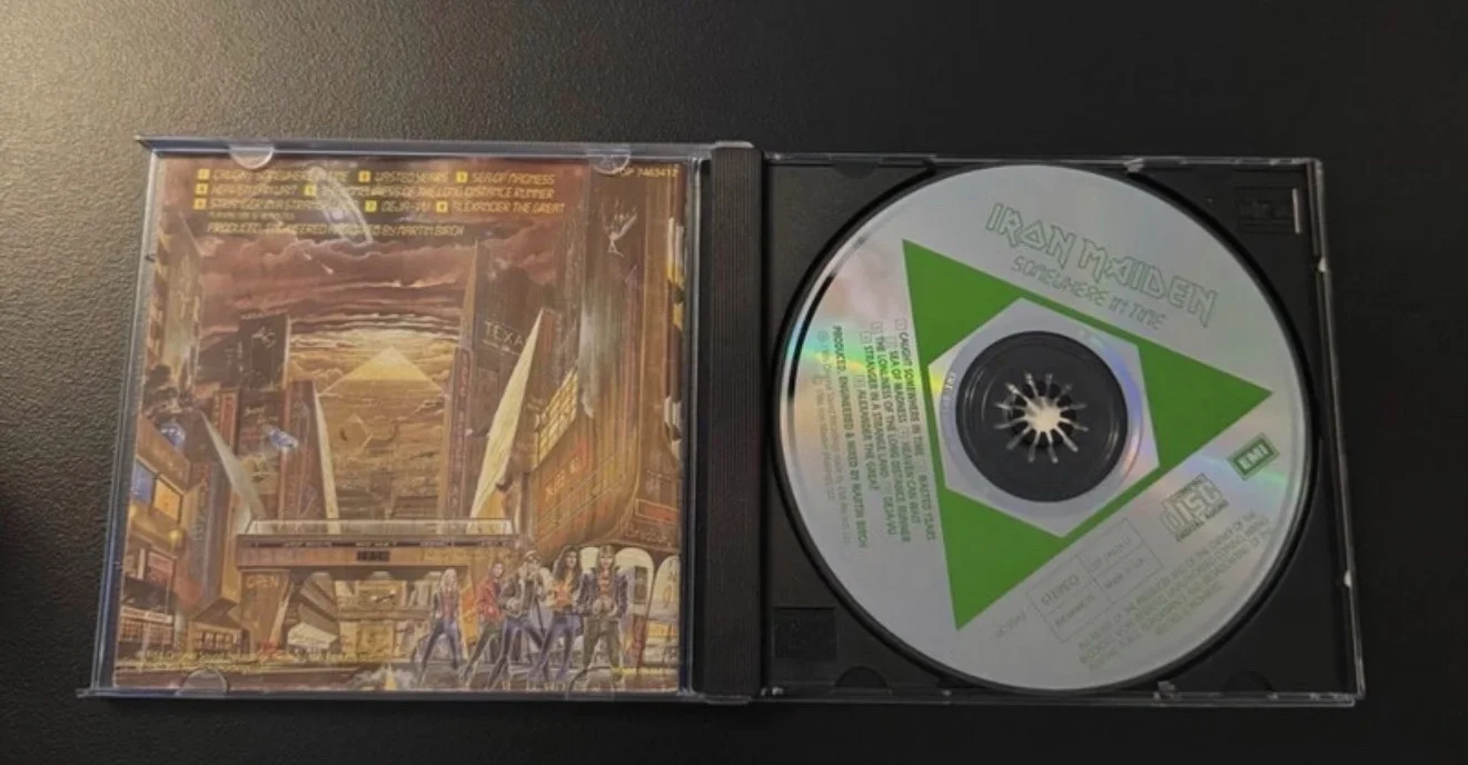 Iron Maiden Somewhere in Time cd SIGNED by STEVE HARRIS and BRUCE DICKINSON, image 3