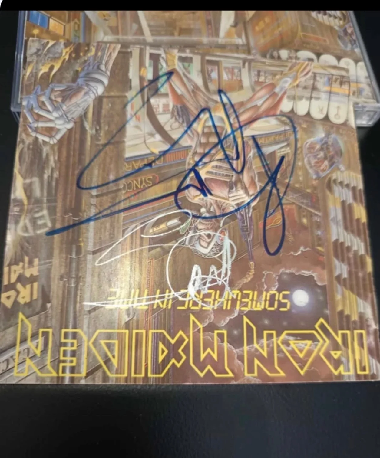 Iron Maiden Somewhere in Time cd SIGNED by STEVE HARRIS and BRUCE DICKINSON, image 4