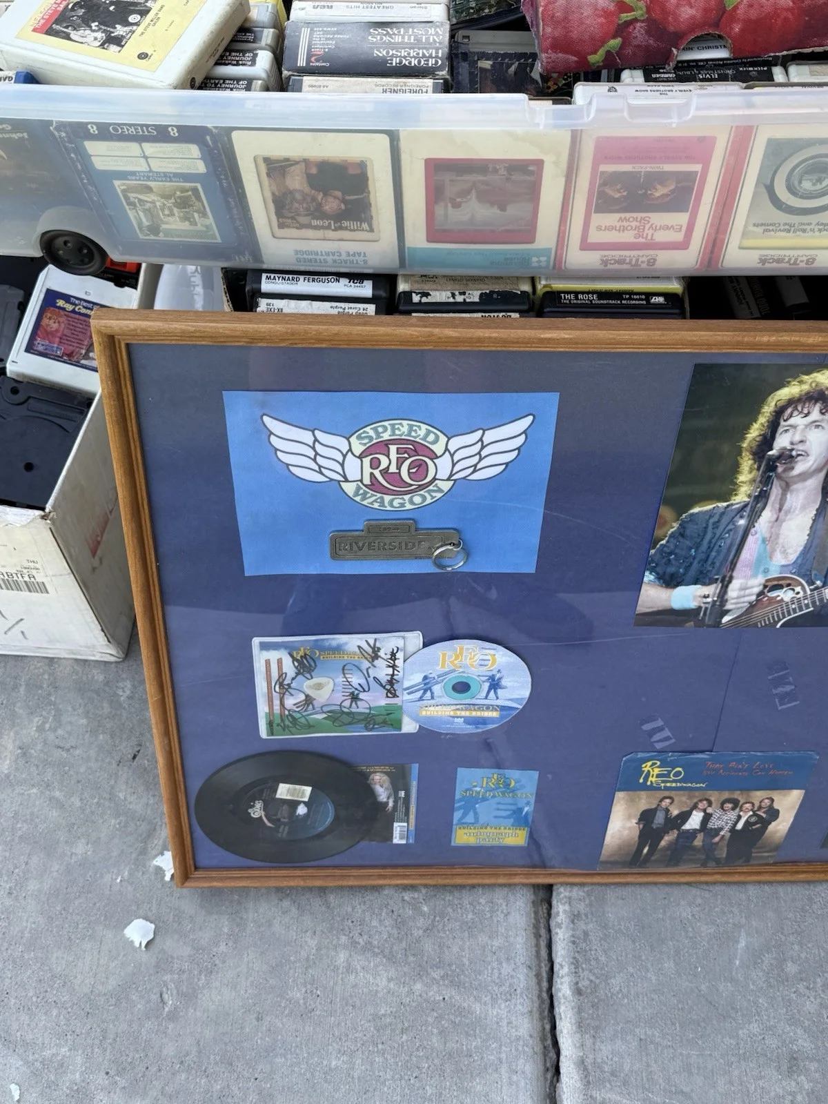 REO SPEEDWAGON SIGNED AUTOGRAPH x6 BACKSTAGE FRAMED CD KEVIN No Coa, image 2