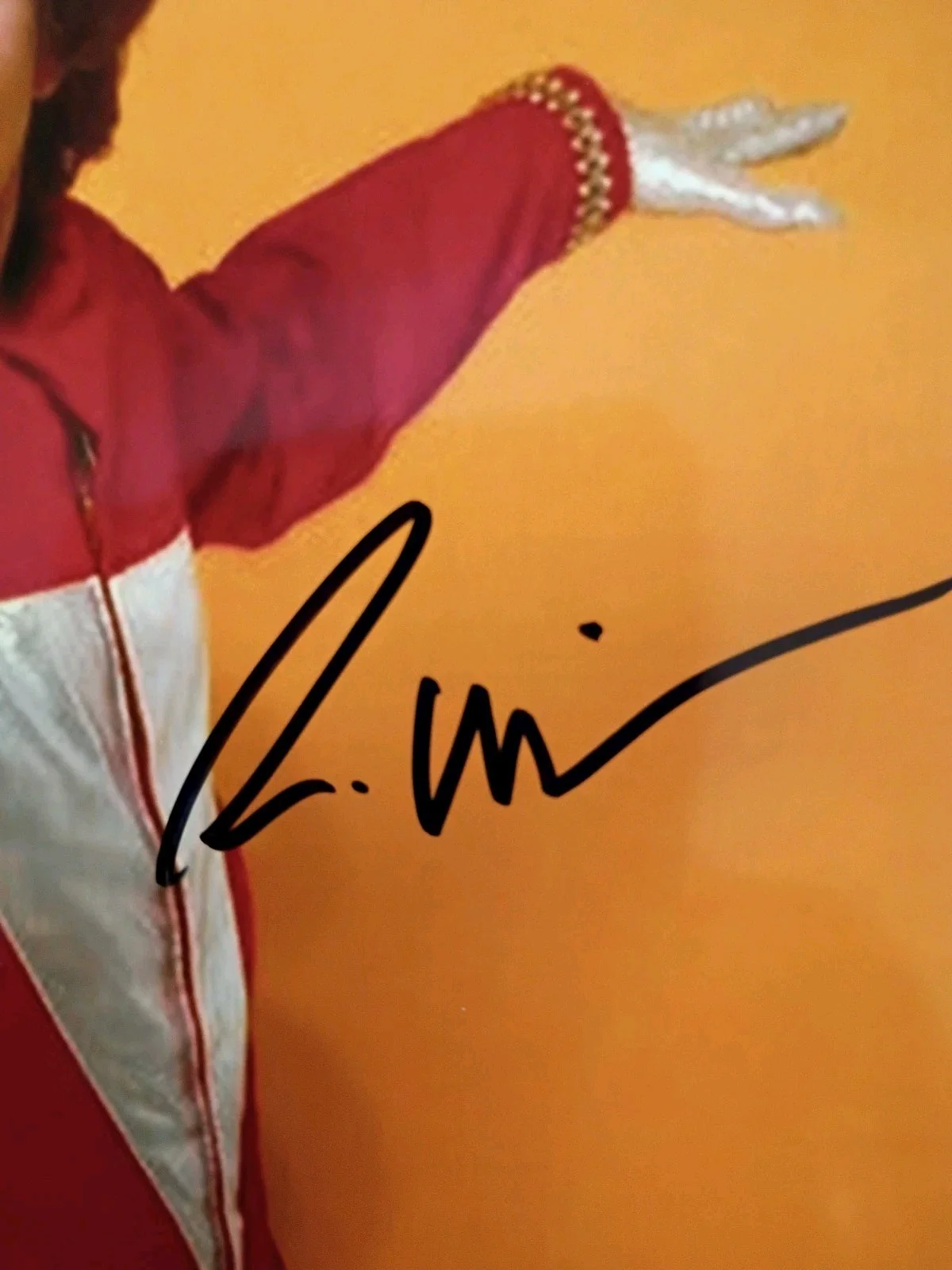 Robin Williams — Robin Williams Mork and Mindy Signed 8x10 COA W/Matching Numbered Sticker, image 3