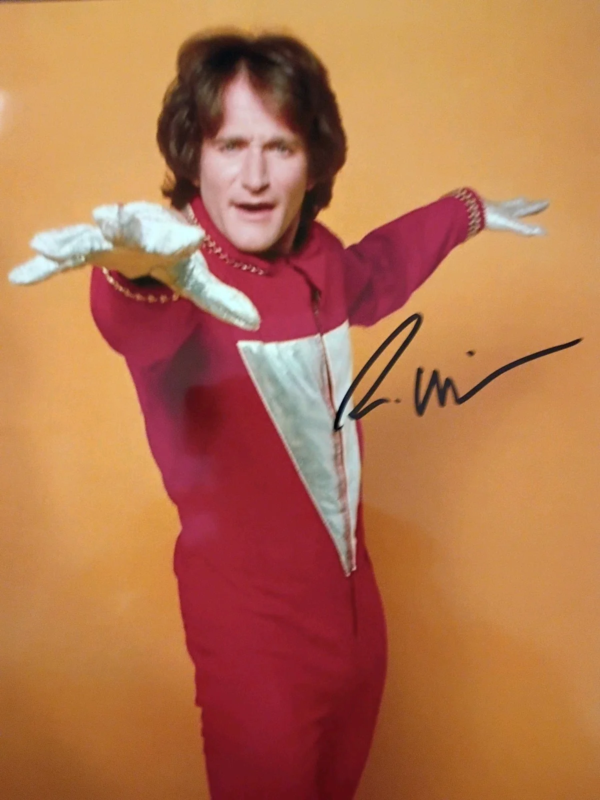 Robin Williams — Robin Williams Mork and Mindy Signed 8x10 COA W/Matching Numbered Sticker, image 4