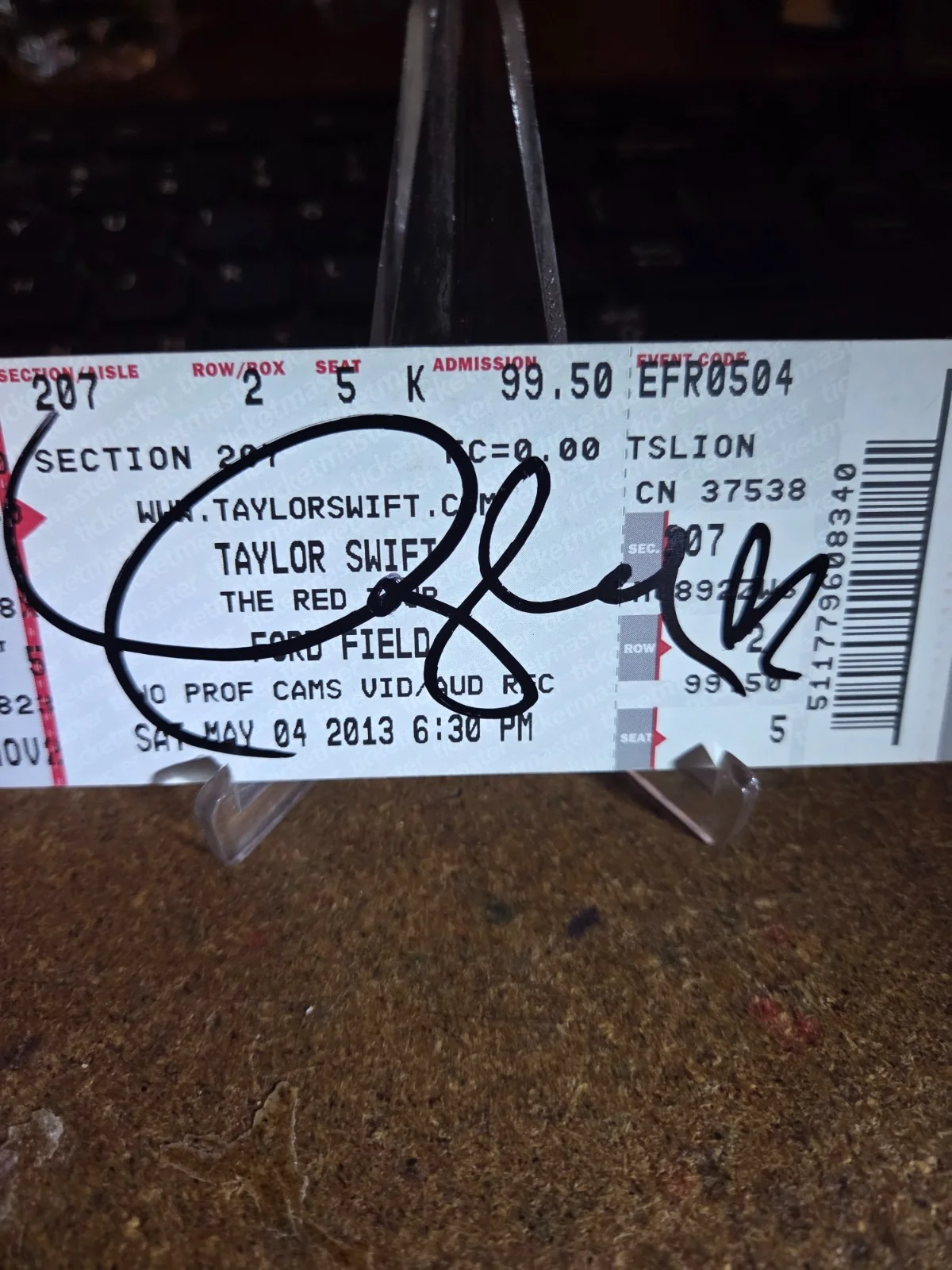 TAYLOR SWIFT signed 2013 CONCERT TICKET authentigraph coa/holo/qrcode autograph, image 2