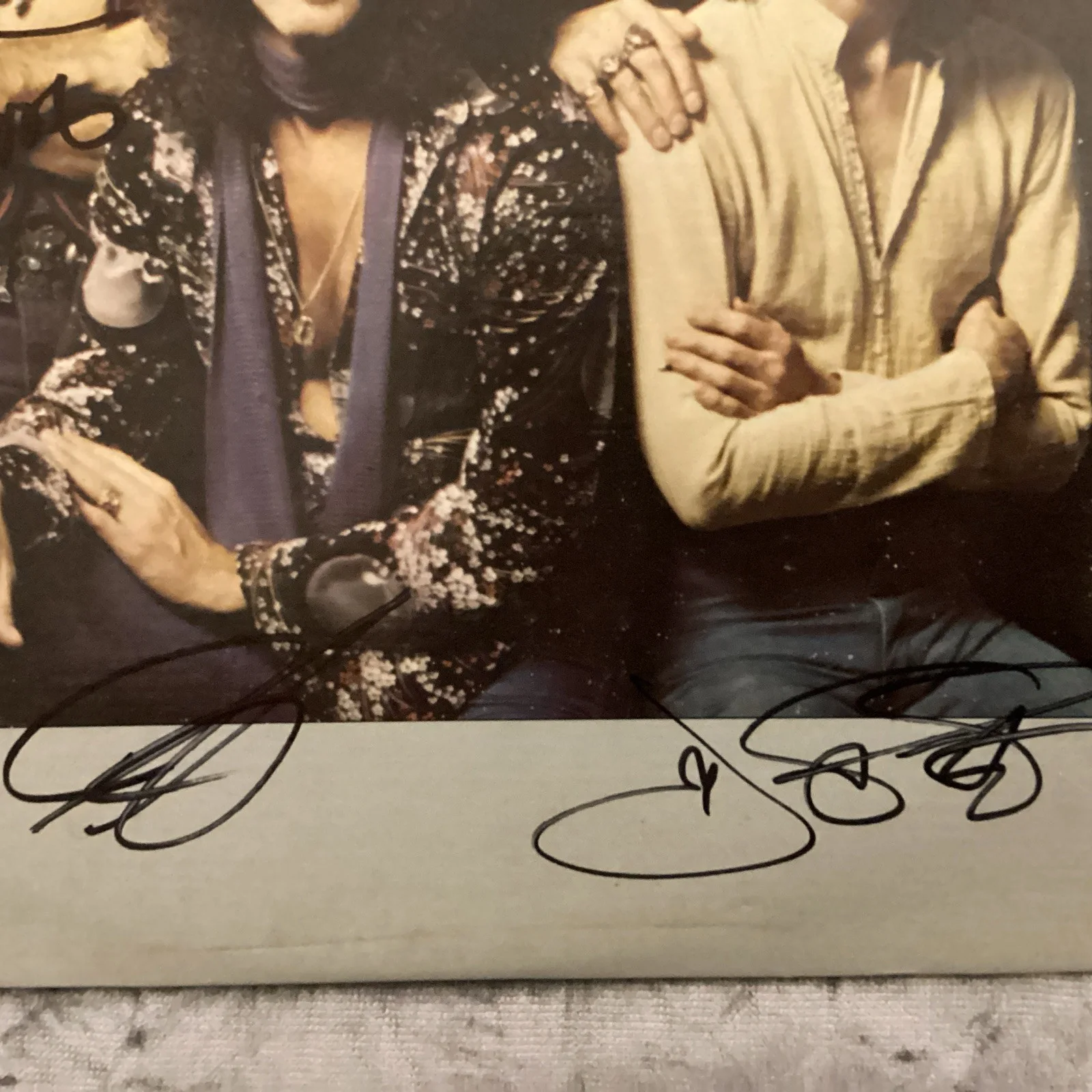 Journey Signed Album & 2006 Tour Pass - Rare Jeff Scott Soto Lineup, image 5