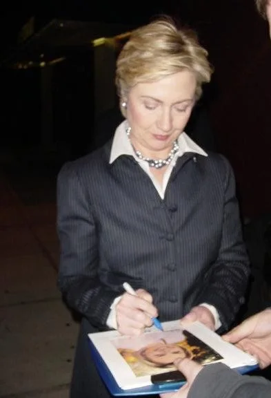 Hillary Clinton Signed Gibson Epiphone Les Paul Photo Graphics Guitar ACOA, image 5