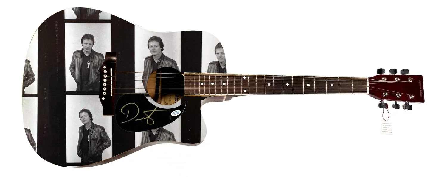 Delbert McClinton Signed 1:1 Signature Edition Graphics Photo Guitar ACOA, image 2