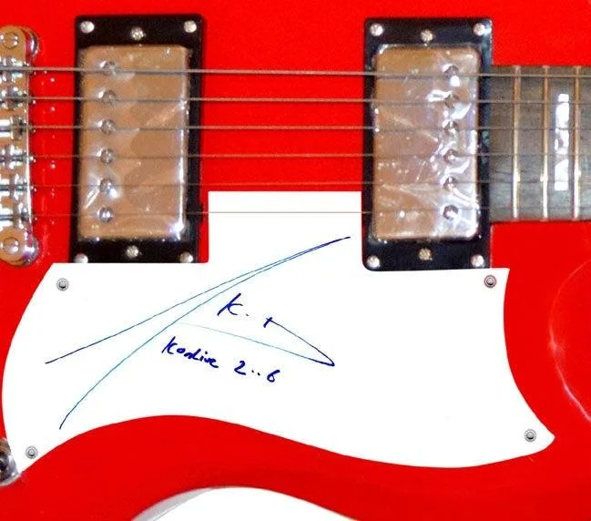 Akon Signed Autographed Red Guitar, image 3