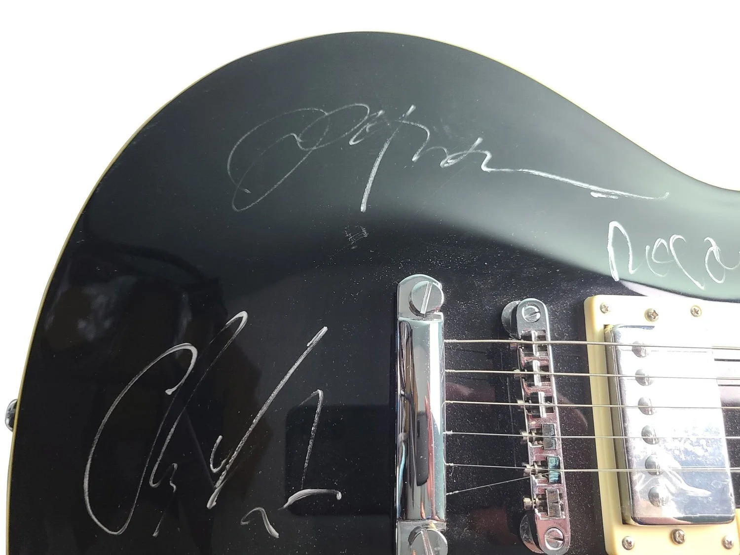 Rosanne Cash Vince Gill Plus Signed Guitar, изображение 2