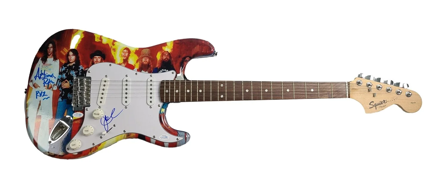 Lynyrd Skynyrd Signed Graphics Guitar ACOA, image 2