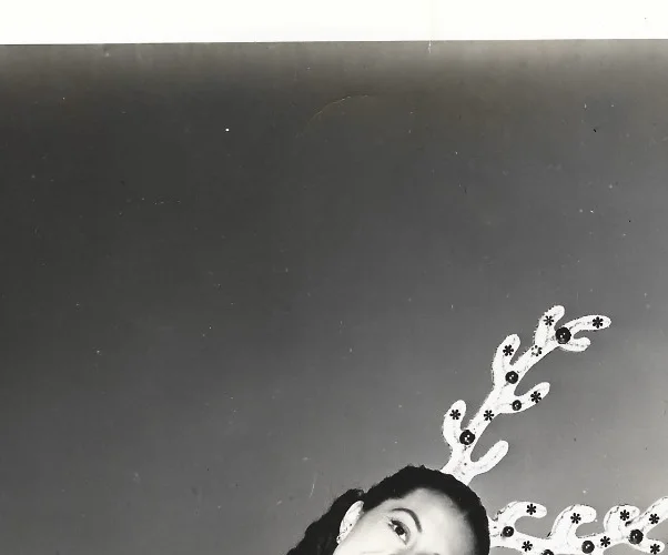 Cyd Charisse — Cyd Charisse REAL hand SIGNED Promo Photo JSA COA Autograph Singin' In The Rain, изображение 2