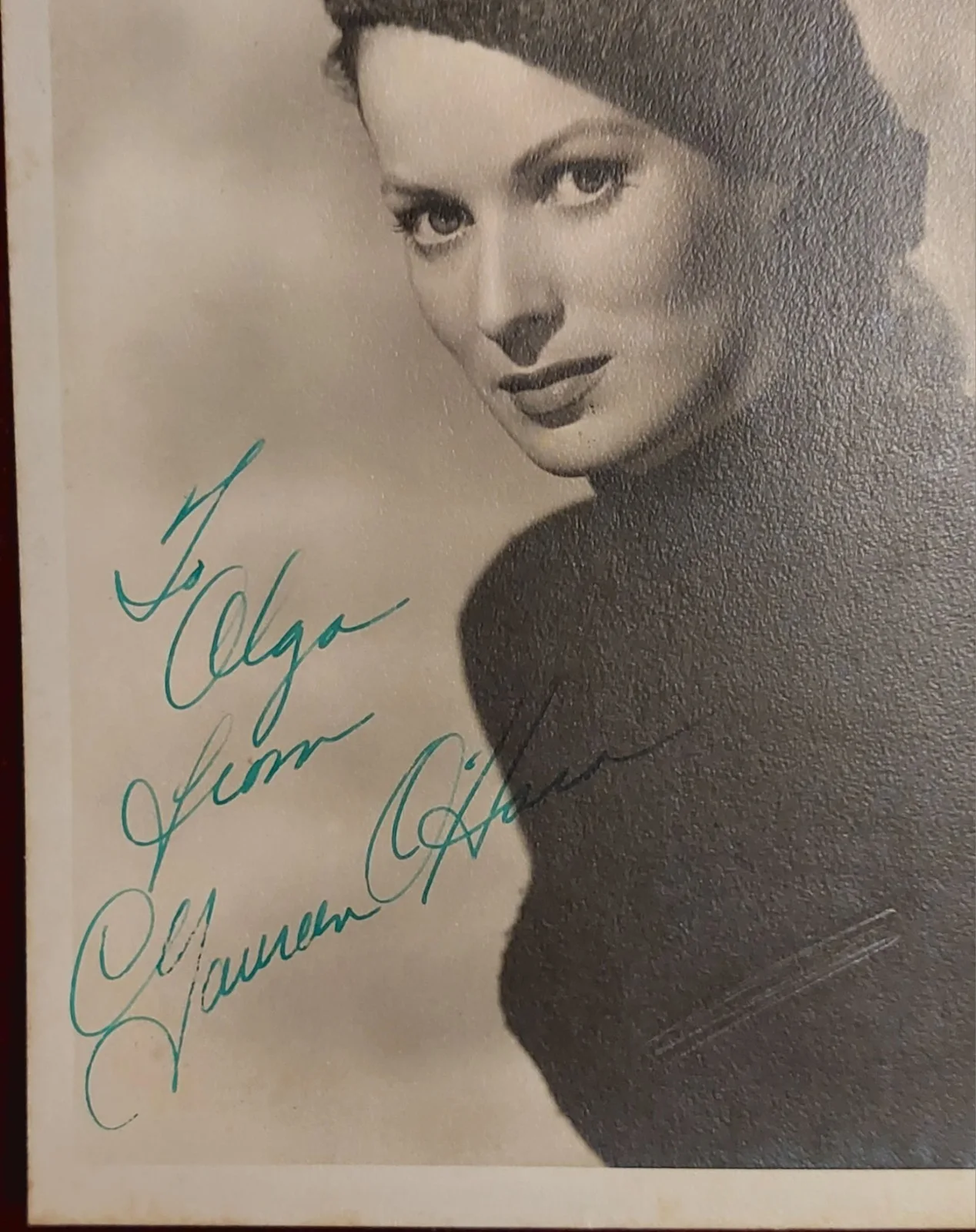 Maureen O'Hara — Maureen O'Hara 7x5 Mary Kate Danaher (John Wayne) Hand Signed Autographed Photo, image 2