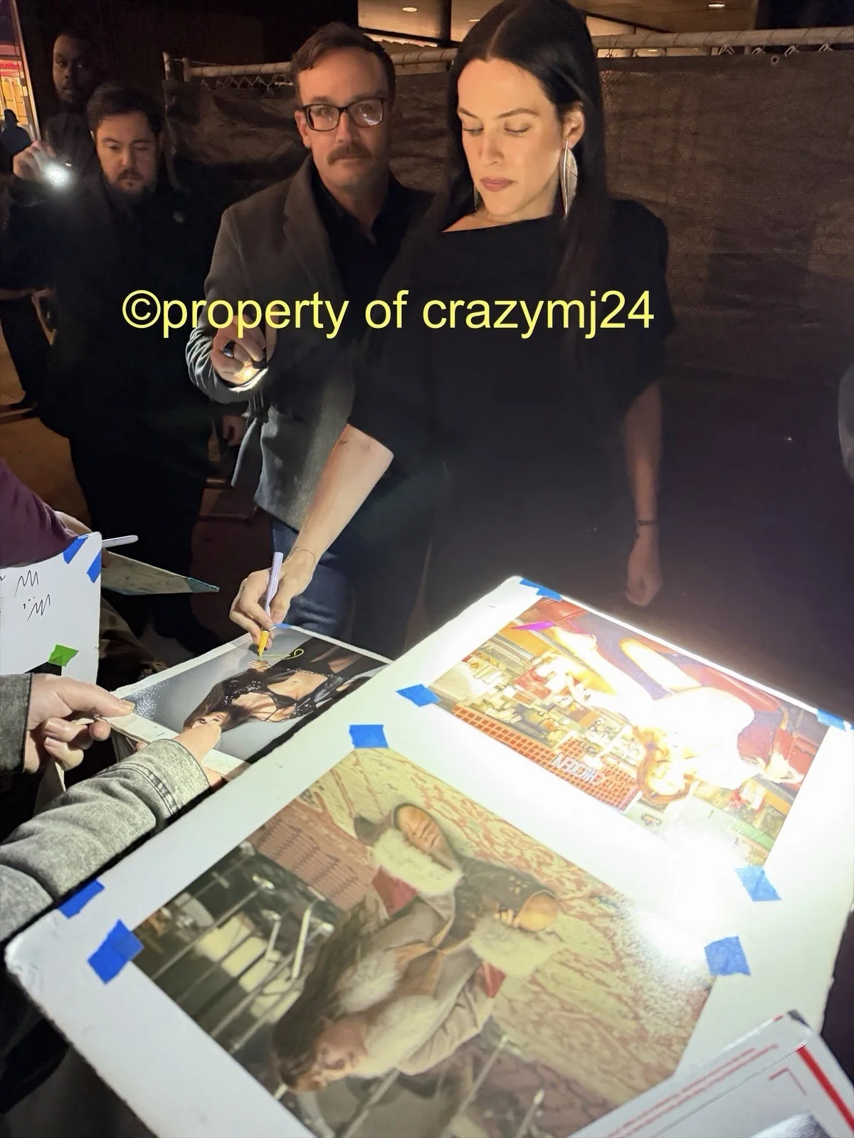Riley Keough Signed Sexy Daisy Jones & And the Six 8x10 Autograph Proof SWAU COA, изображение 3