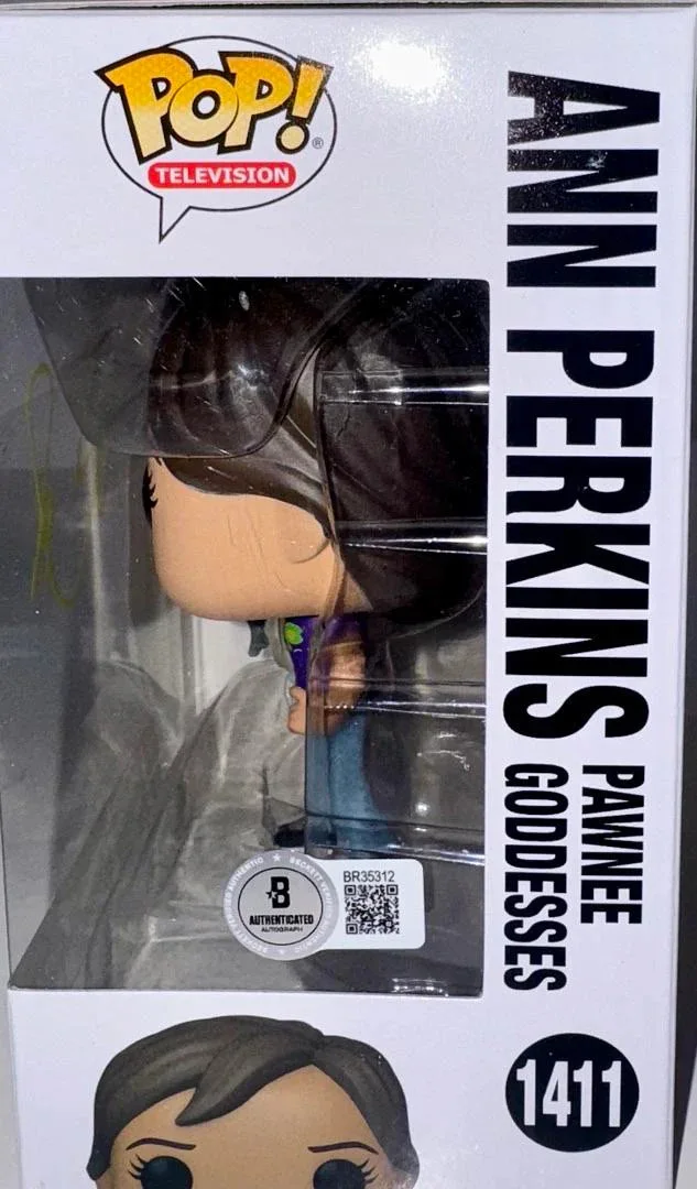 Rashida Jones Signed Funko#1411 "Ann Perkins" (Parks & Recreation) - Beckett COA, изображение 4