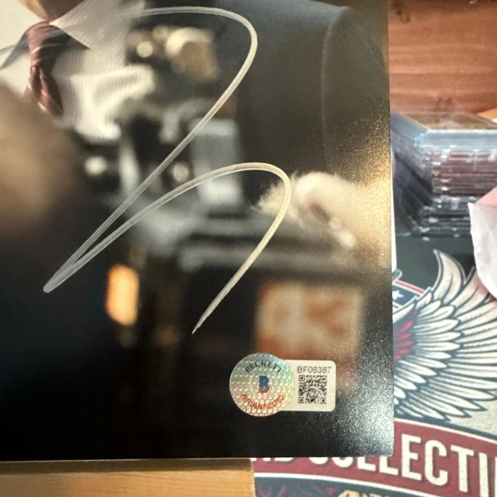 Aaron Eckhart — Aaron Eckhart Signed 8x10 Photo Beckett Authenticated BF06387 Dark Knight, изображение 5
