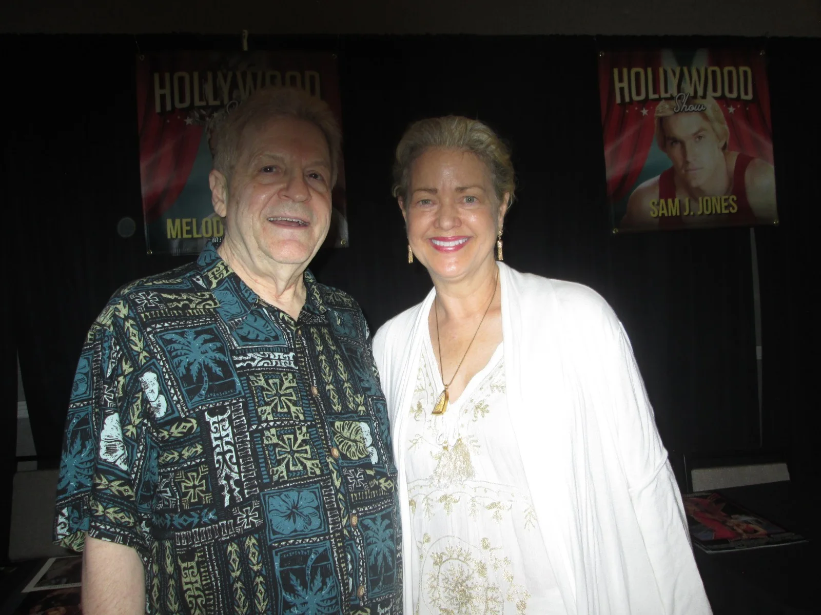 Melody Anderson — MELODY ANDERSON - Color 8 x 10 - FLASH GORDON - in Person, изображение 2