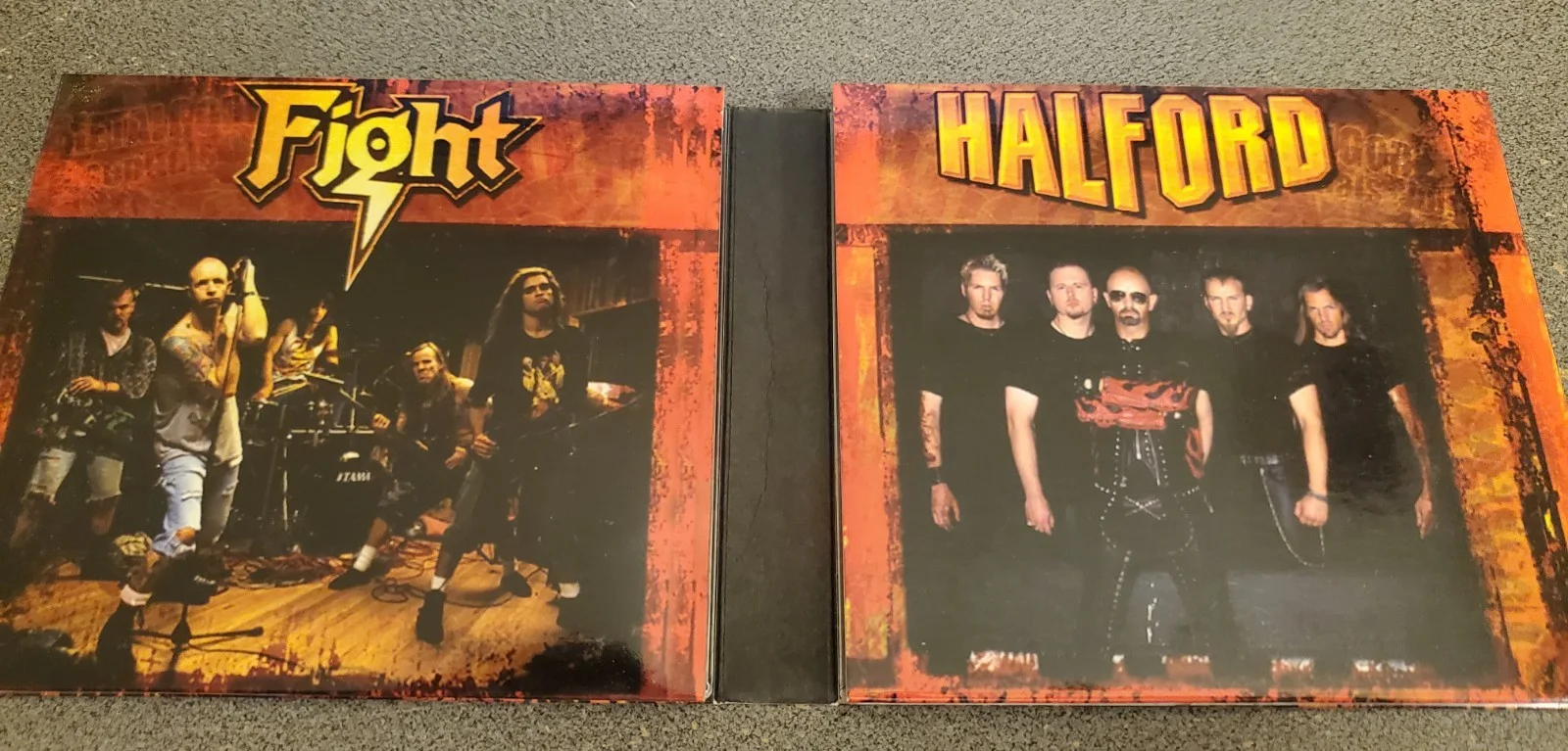 Rob Halford of Judas Priest SIGNED Insert Card Metal God Essentials CD 3 Disc's, image 3