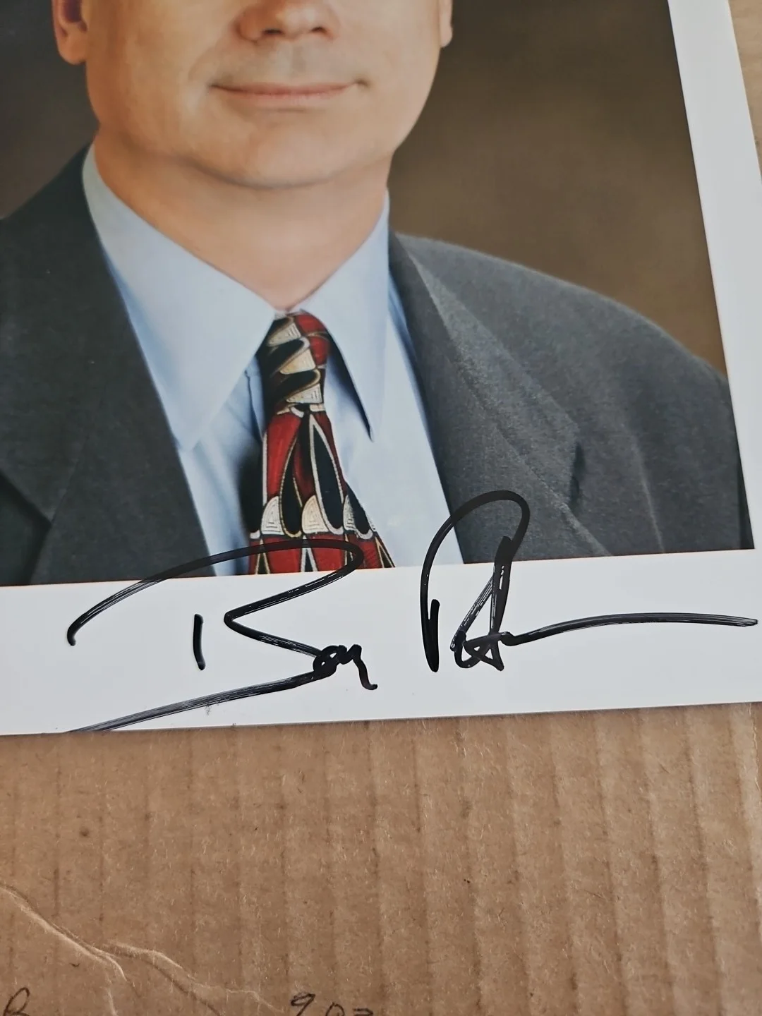 barry petersen — Barry Petersen Signed 8 1/2 X 11 Photo. Corners Creased. Cbs News Correspondent, изображение 2
