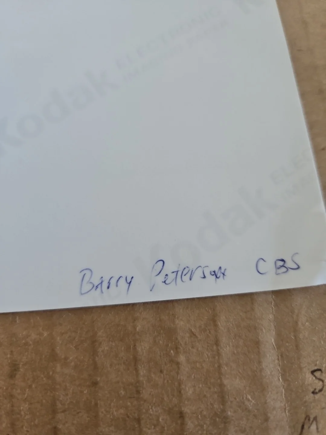 barry petersen — Barry Petersen Signed 8 1/2 X 11 Photo. Corners Creased. Cbs News Correspondent, изображение 4