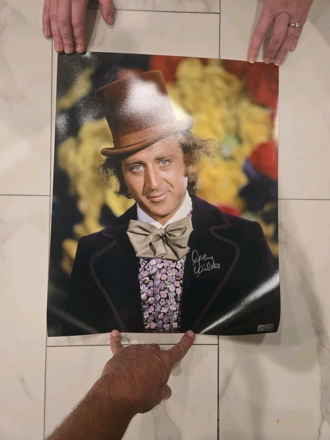Gene Wilder, "Autographed" Willy Wonka 16 x 20 Photo (Scarce /Vintage), изображение 2