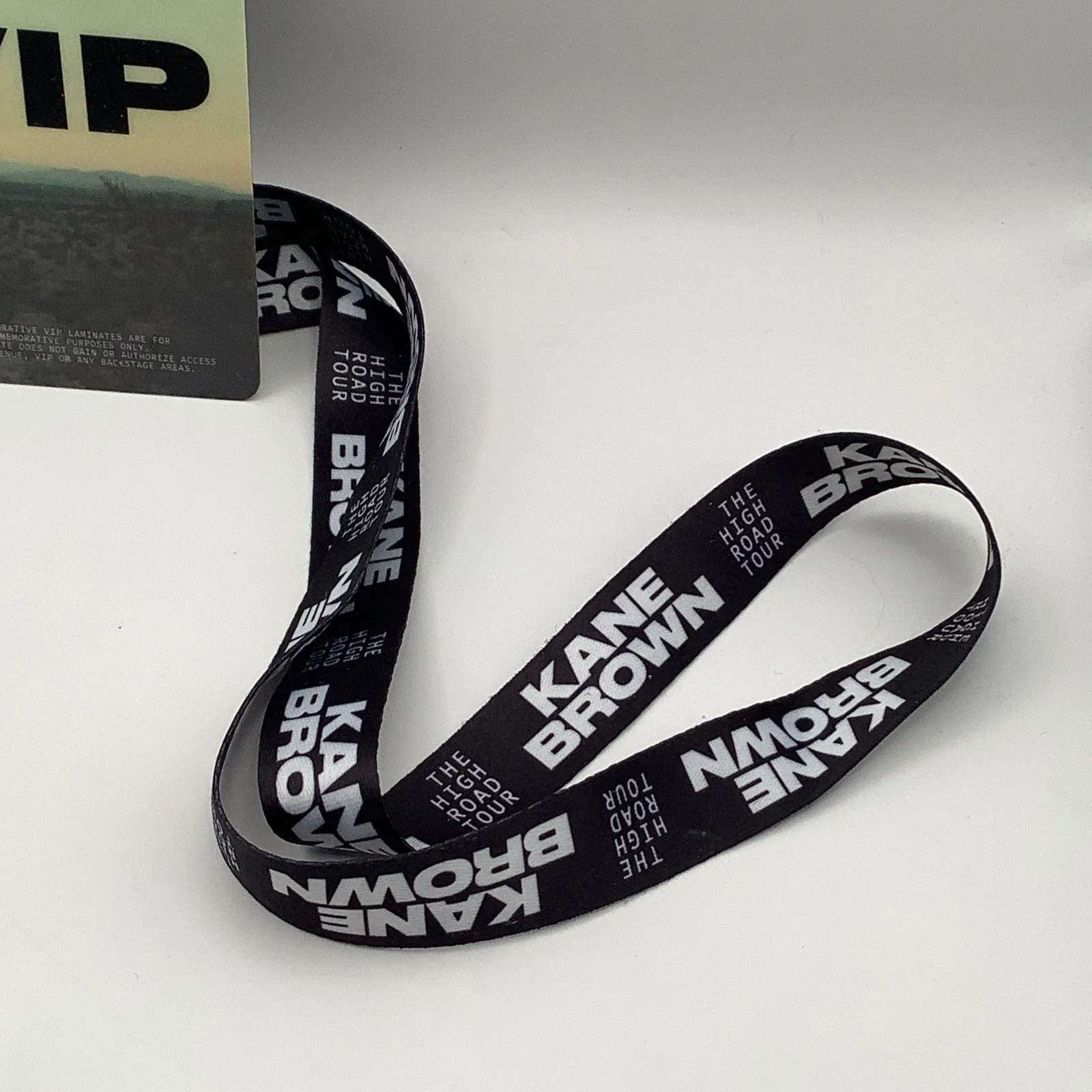 Kane Brown THE HIGH ROAD TOUR VIP Pass With Lanyard, изображение 4