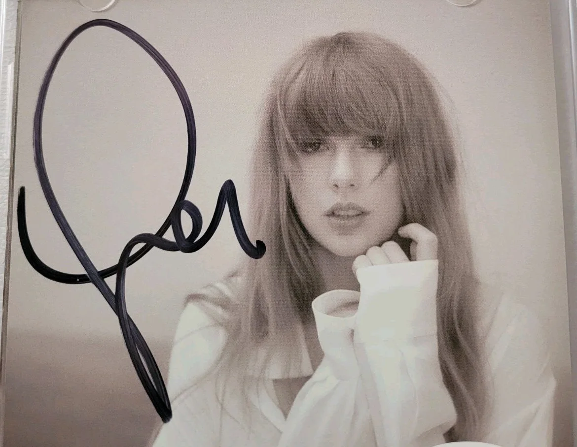 Taylor Swift Tortured Poets Department CD w/Signed Insert From TS Store., image 3