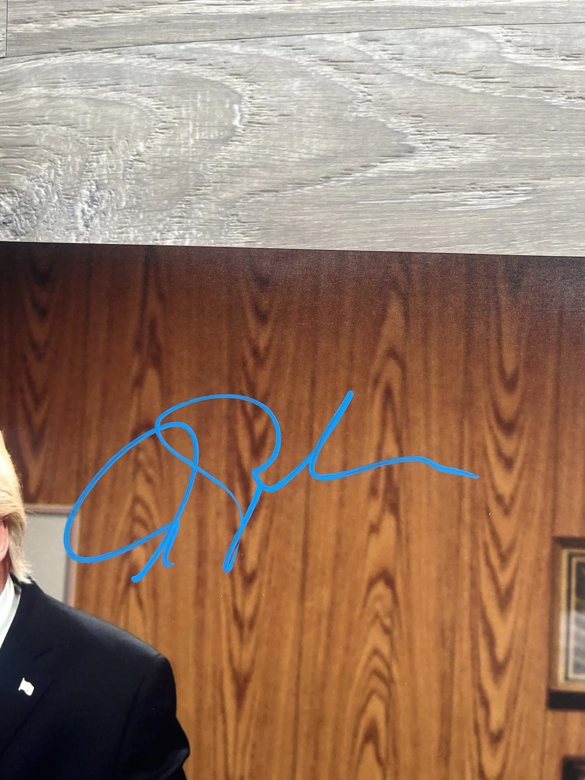 Alec Baldwin — Alec Baldwin Signed SNL Trump 11x14 Photo JSA COA Saturday Night Live, изображение 4