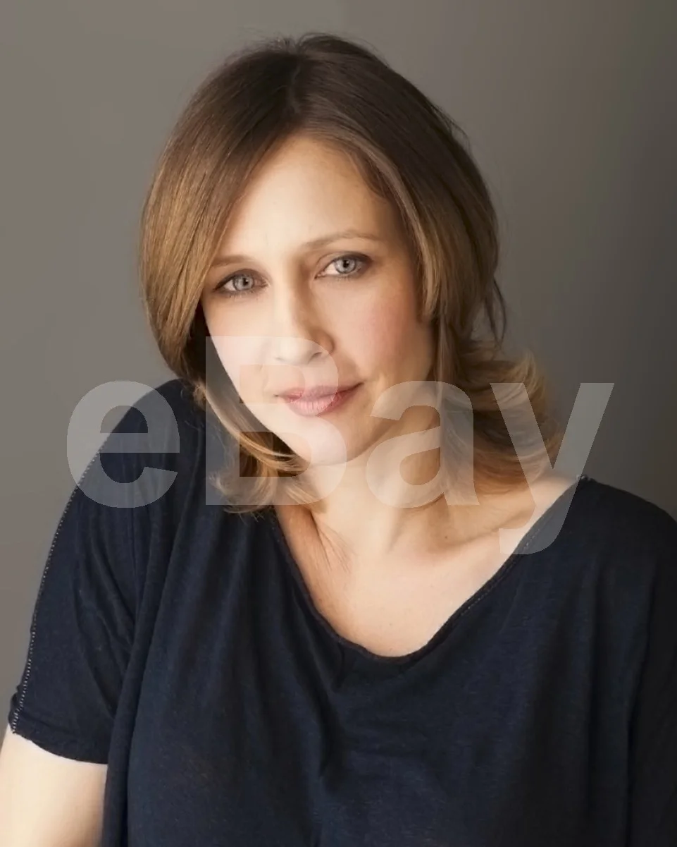 Vera Farmiga 16x12 Photo Poster Print, image 4
