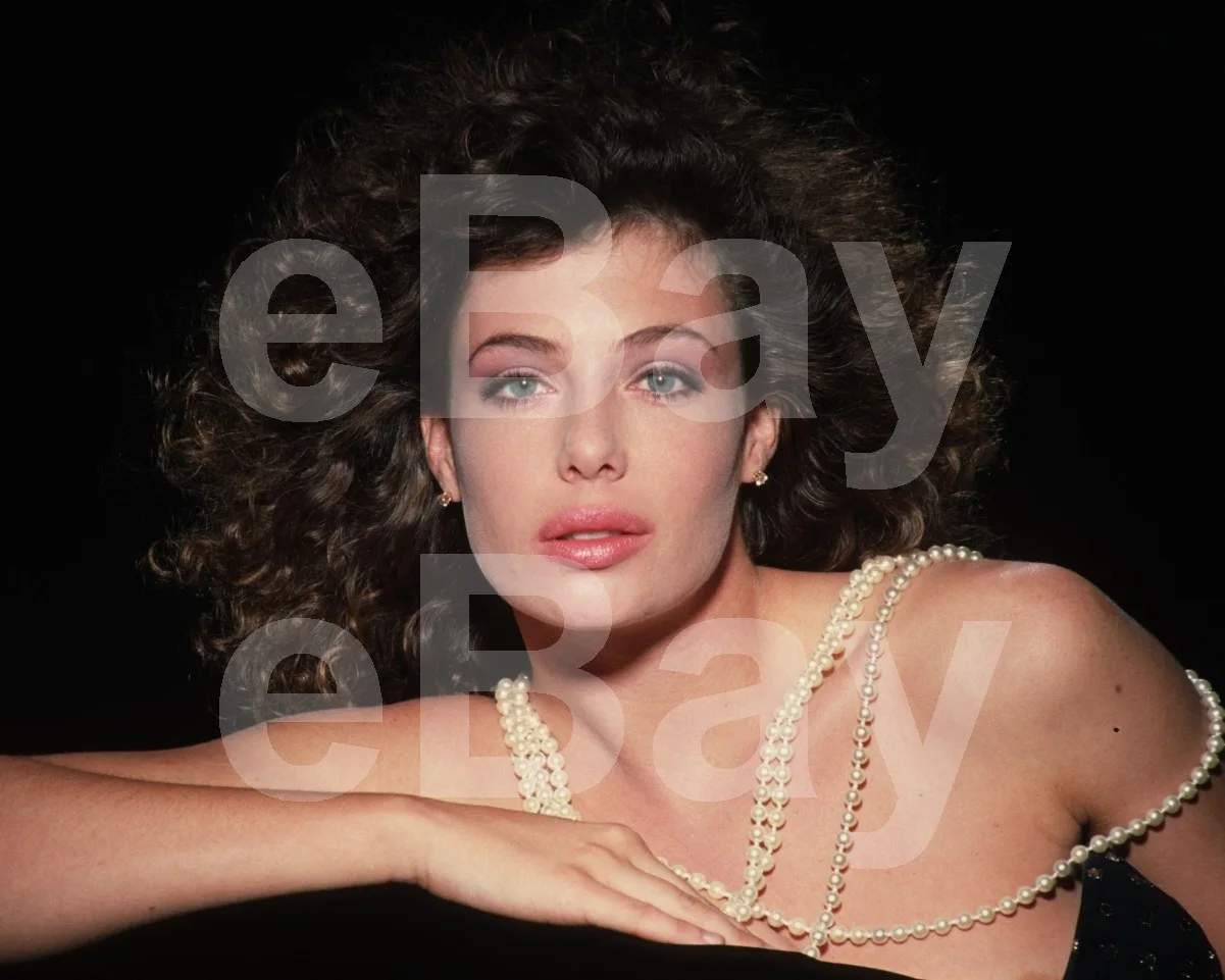 Kelly LeBrock 16x12 Photo Poster Print, image 4