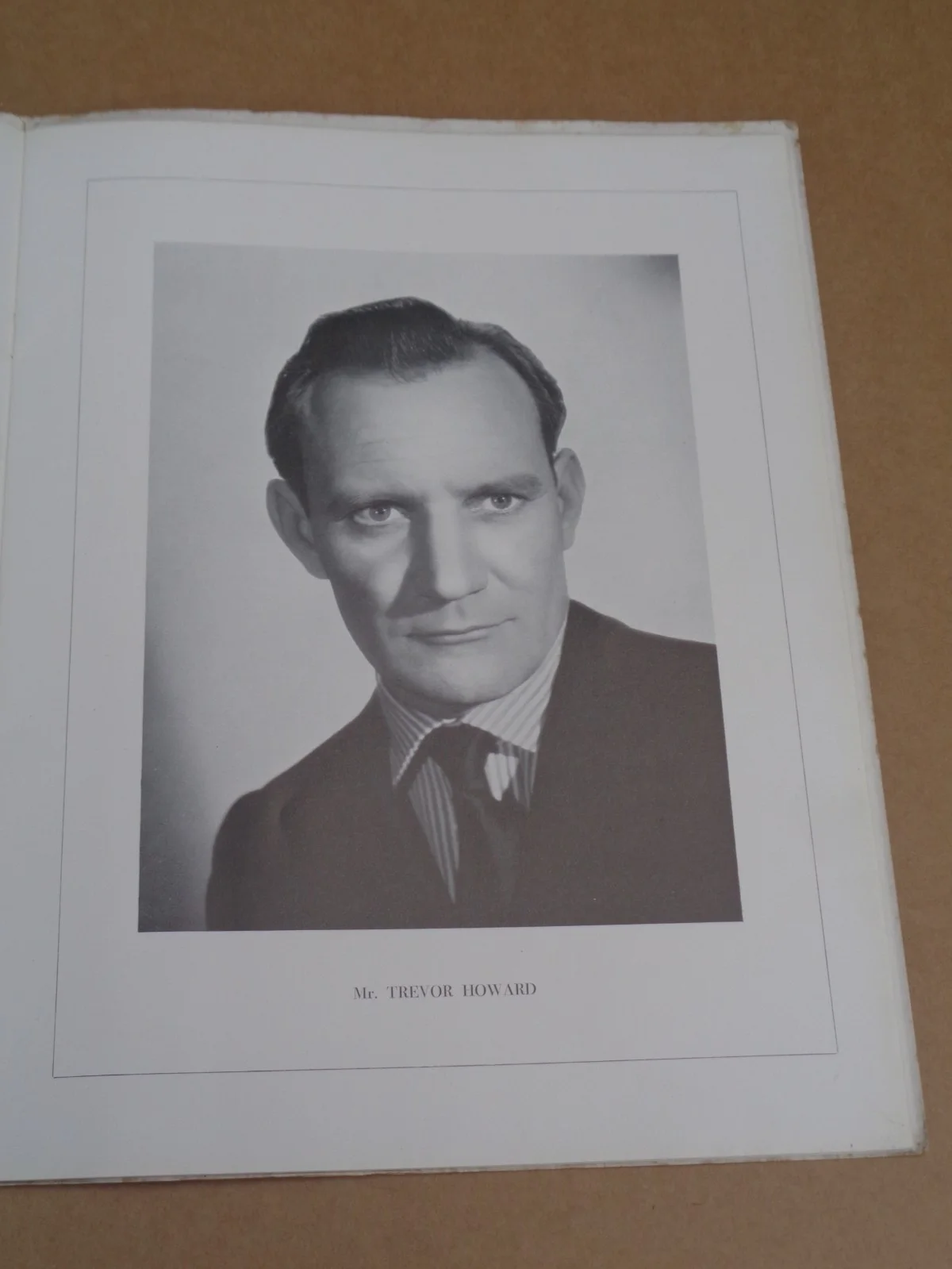 Anna Neagle/Trevor Howard - Odette - 1950 UK World Premiere Brochure, изображение 4