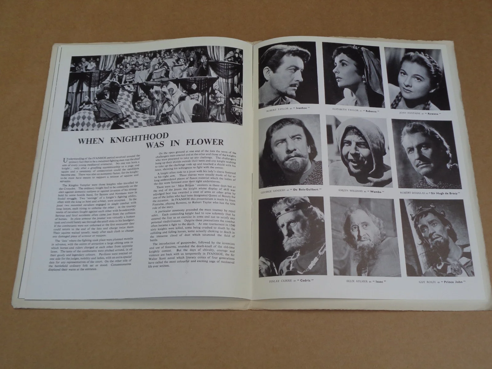 Robert Taylor/Elizabeth Taylor - Ivanhoe - 1952 UK World Premiere Brochure, изображение 5