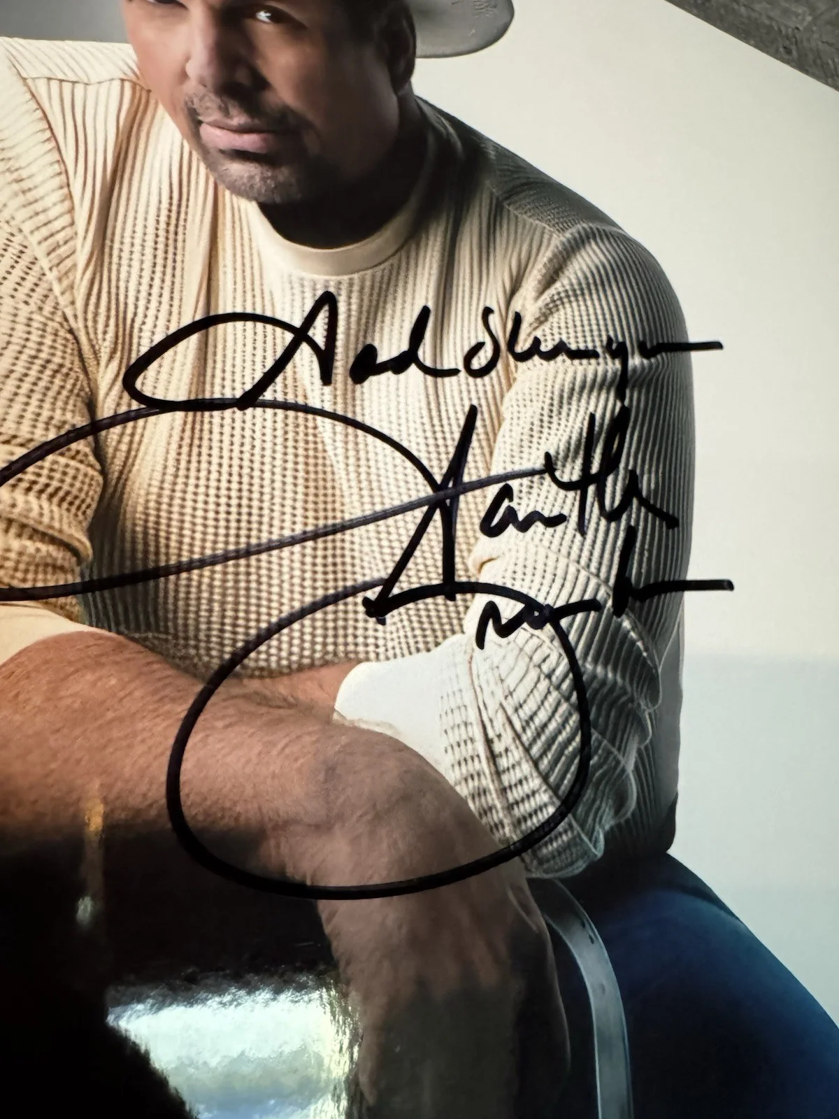 Garth Brooks Signed Autographed Color Photo 8x10 with Dual COAs Country music, изображение 2