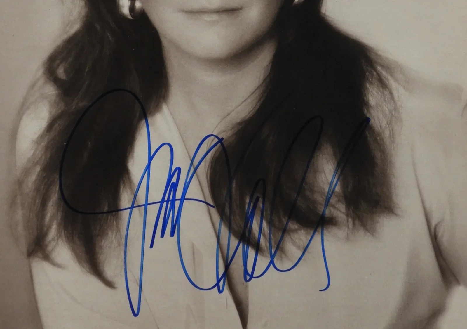 Judy Collins JSA Signed Autograph Album Record Vinyl Bread & Roses, изображение 2