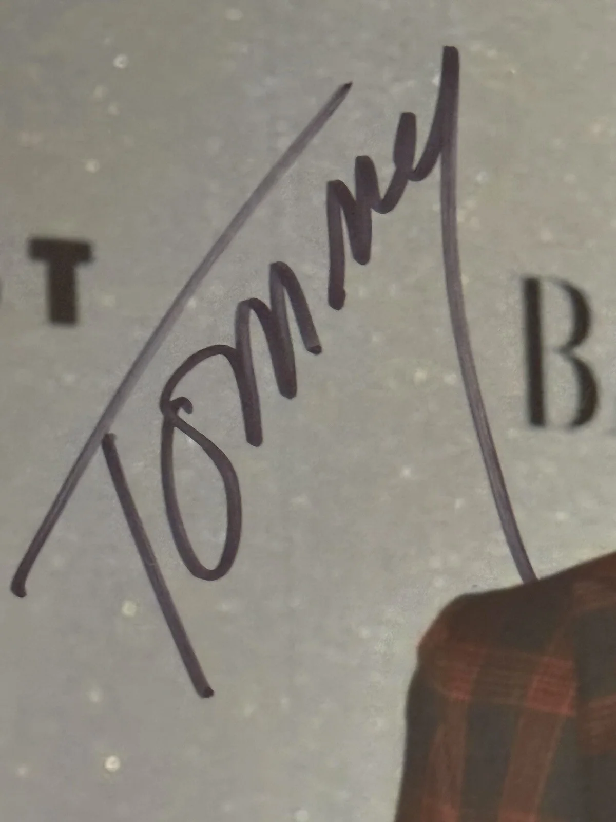 Tommy Hilfiger — Tommy Hilfiger American fashion Designer Signed Autographed 8x10 Photo COA, изображение 3