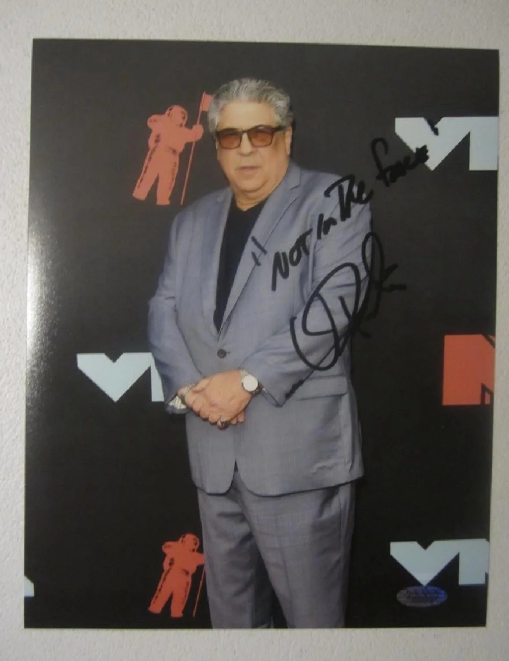 Vincent Pastore — VINCENT PASTORE Signed Autographed 8x10 Photo COA The Sopranos
