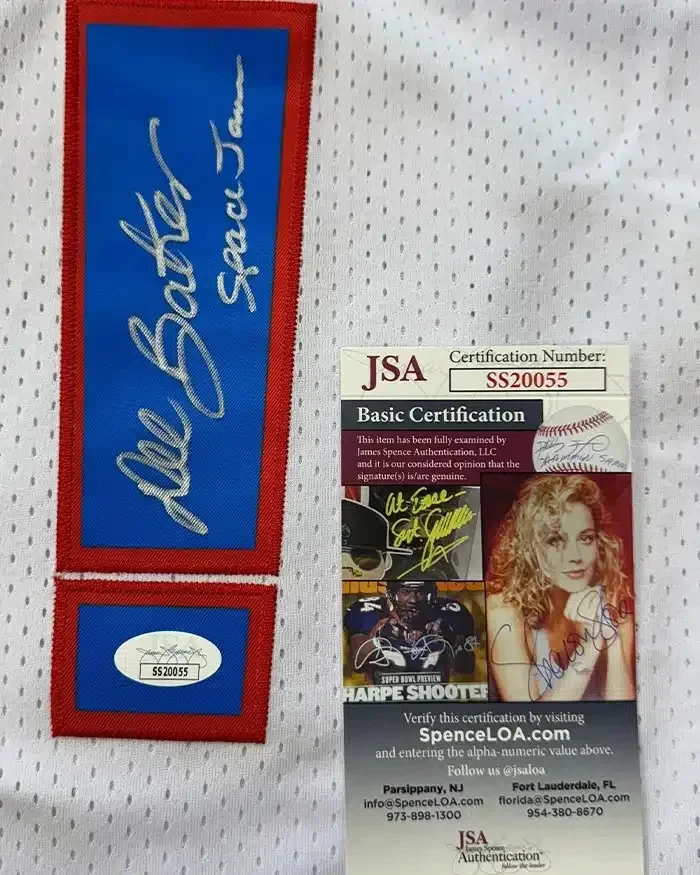 Dee Bradley Baker — Dee Bradley Baker signed Jersey Tune Squad Taz Space Jam JSA Authentication, image 3