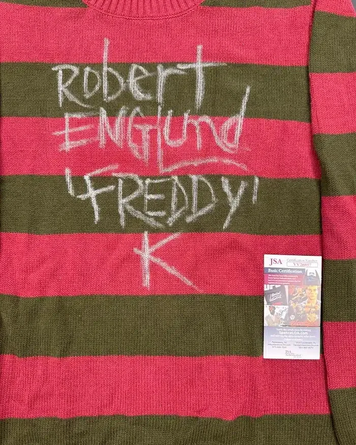 Robert Englund — Robert Englund signed Sweater Freddy Krueger A Nightmare on JSA Authentication, image 2