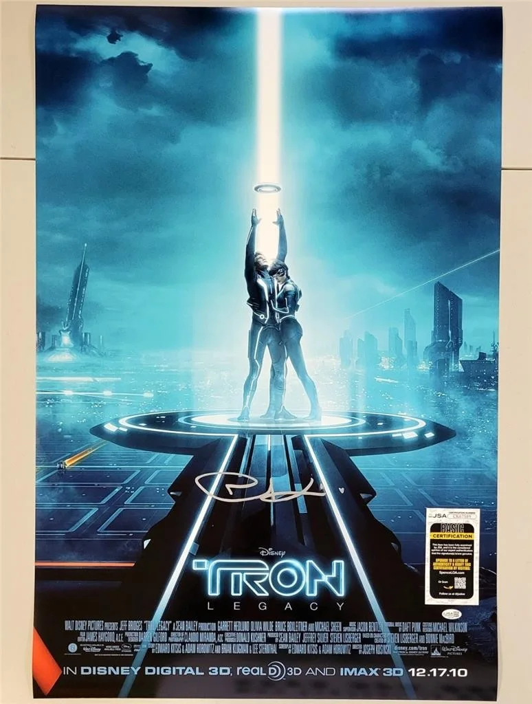 Joseph Kosinski — Joseph Kosinski signed Tron Legacy 24x36 Photo Movie Poster autograph (A) ~ JSA