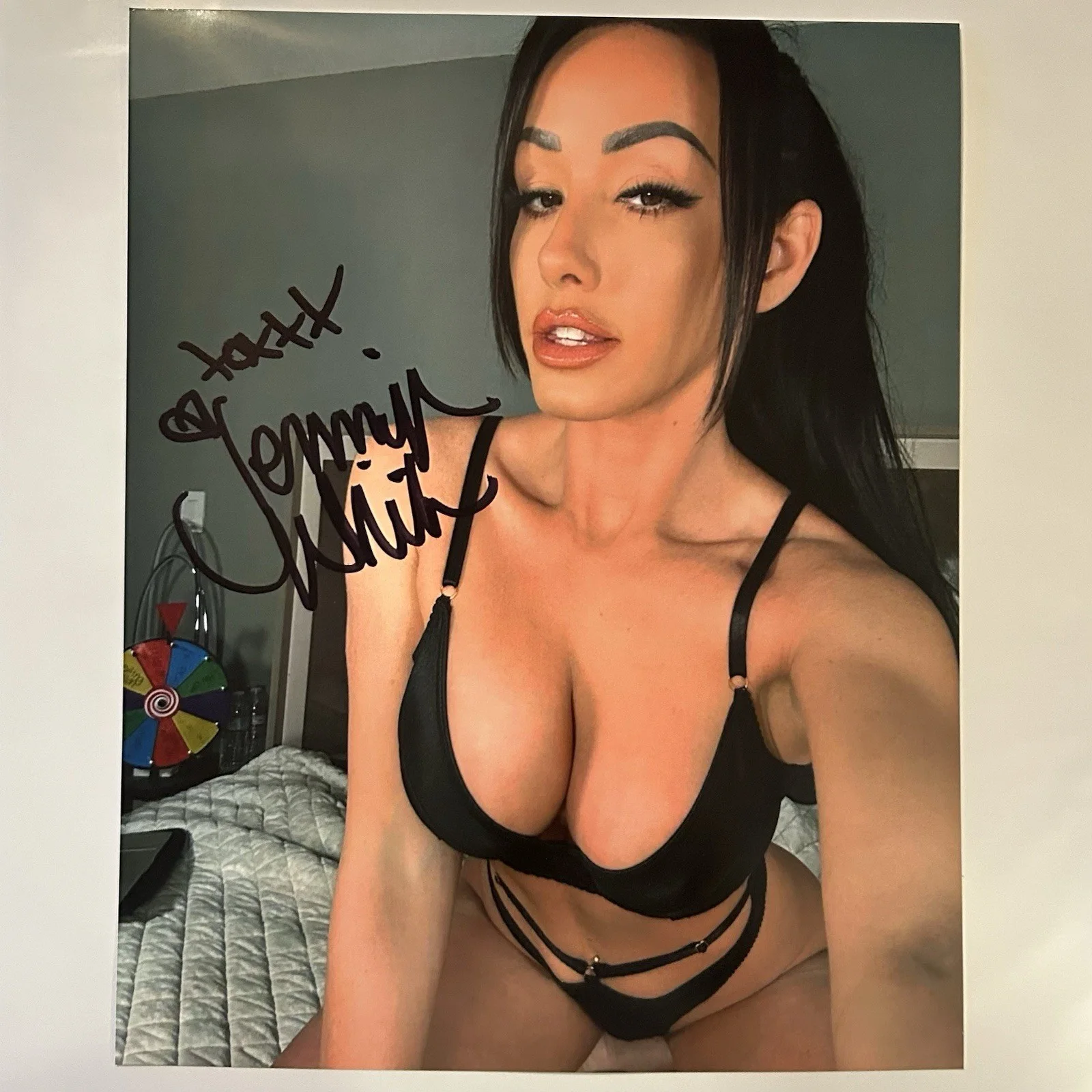 Jennifer White — Adult Star Jennifer White Busty Signed 8X10 Photo Proof Photo AVN