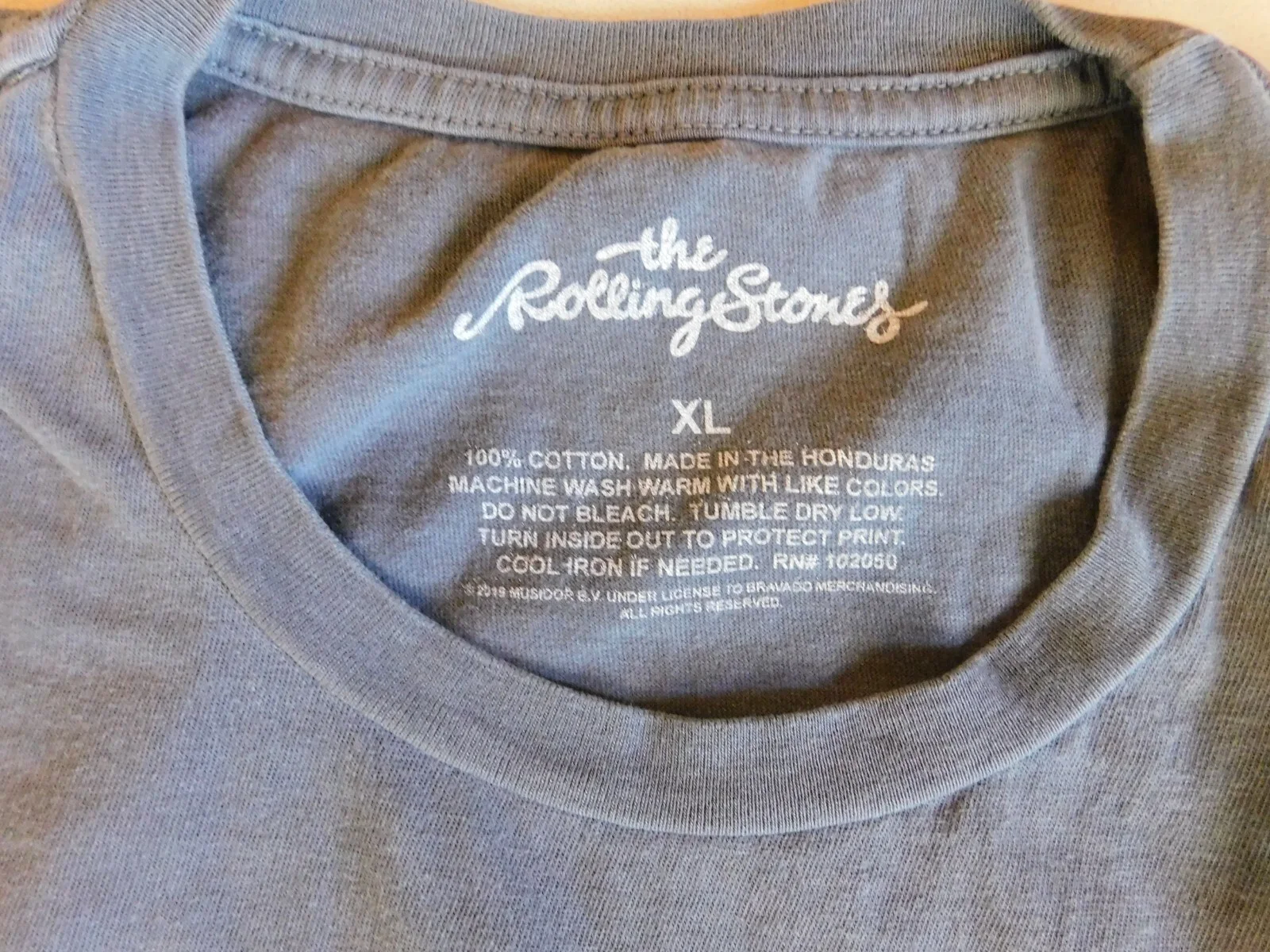 Rolling Stones red tongue xl T4, image 2