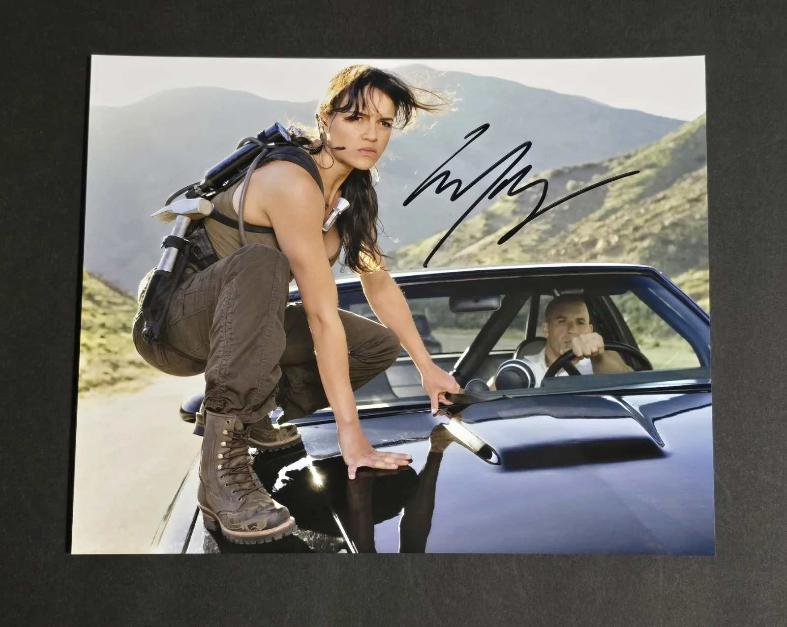 MICHELLE RODRIGUEZ — MICHELLE RODRIGUEZ HAND SIGNED AUTOGRAPHED FAST & THE FURIOUS 8x10 PHOTO COA 3