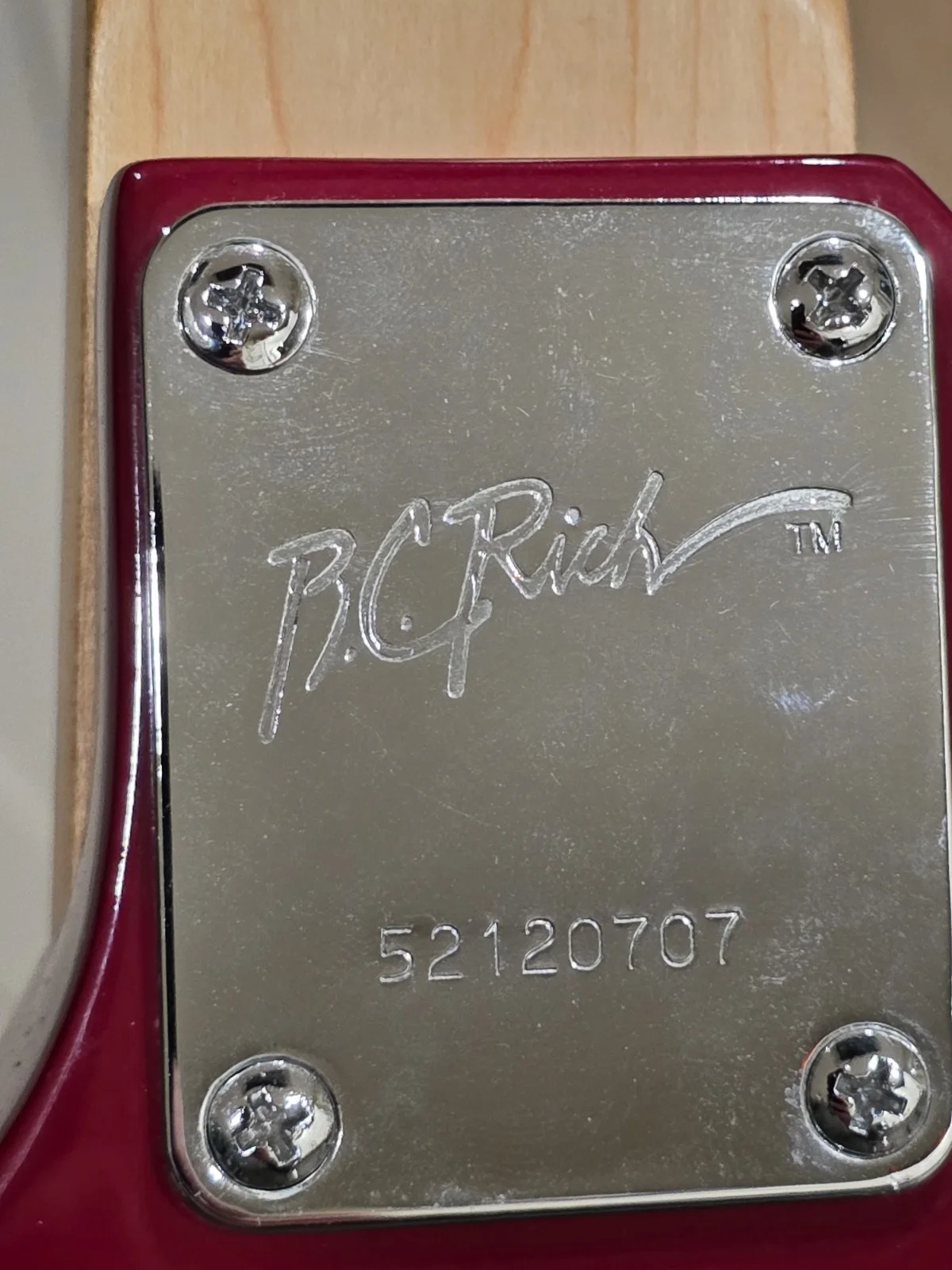 Rock Band Fuel Signed/Autographed By All 5 Members. B.C. Rich Warlock Guitar, изображение 5