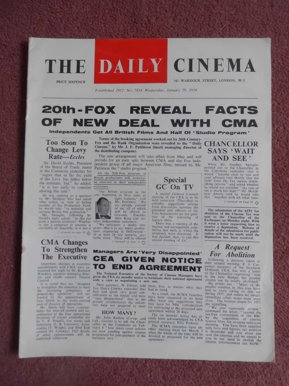 HAMMER, JACK PALANCE, TONY HANCOCK, SABRINA in 1958 UK trade mag DAILY CINEMA, изображение 4