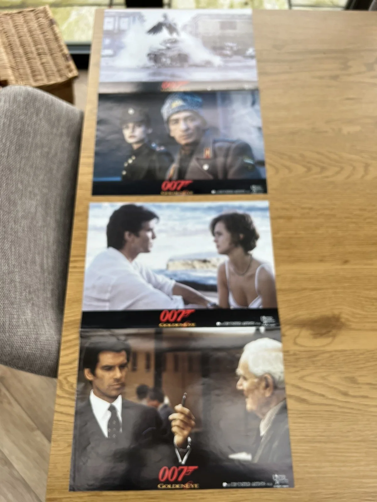 Set Of 4 Original German James Bond Goldeneye Lobby Cards FOH Stills, изображение 5