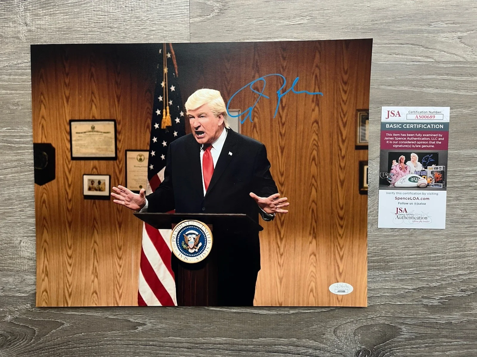 Alec Baldwin — Alec Baldwin Signed SNL Donald Trump 11x14 Photo JSA COA Saturday Night Live