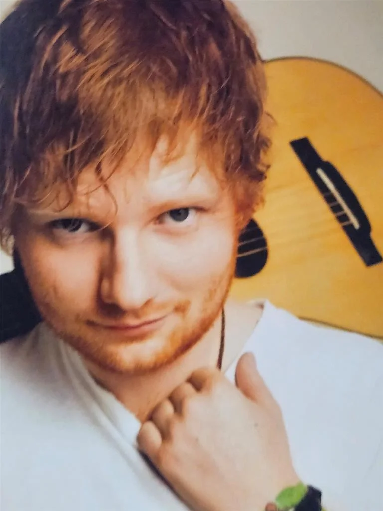 ED SHEERAN MUSICIAN HAND SIGNED AUTOGRAPHED 8X10 PHOTO POP STAR GUITAR REALCOA, image 3