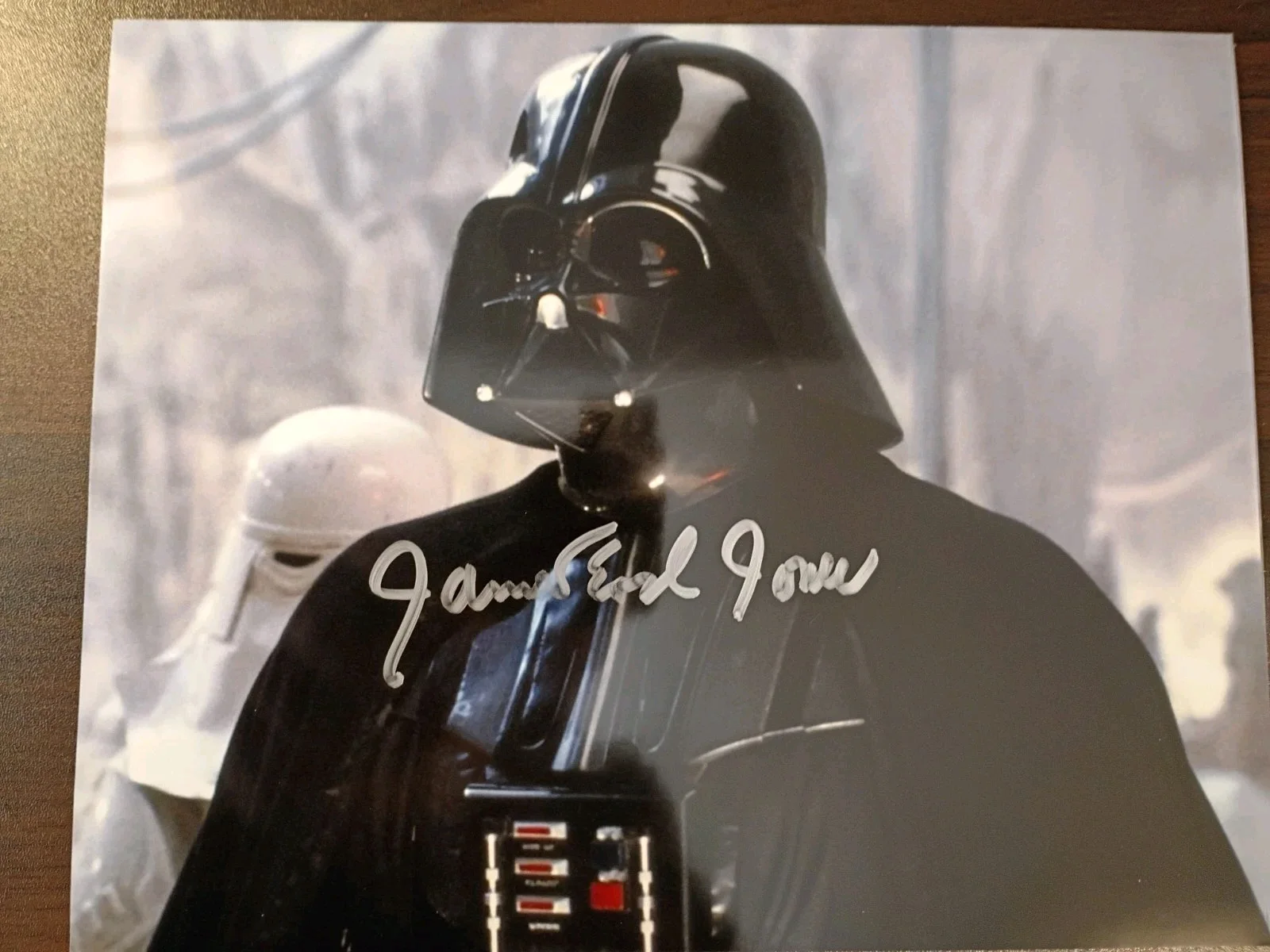 James Earl Jones — James Earl Jones Star Wars Signed 8x10 Photo COA W/ Matching Numbered Sticker