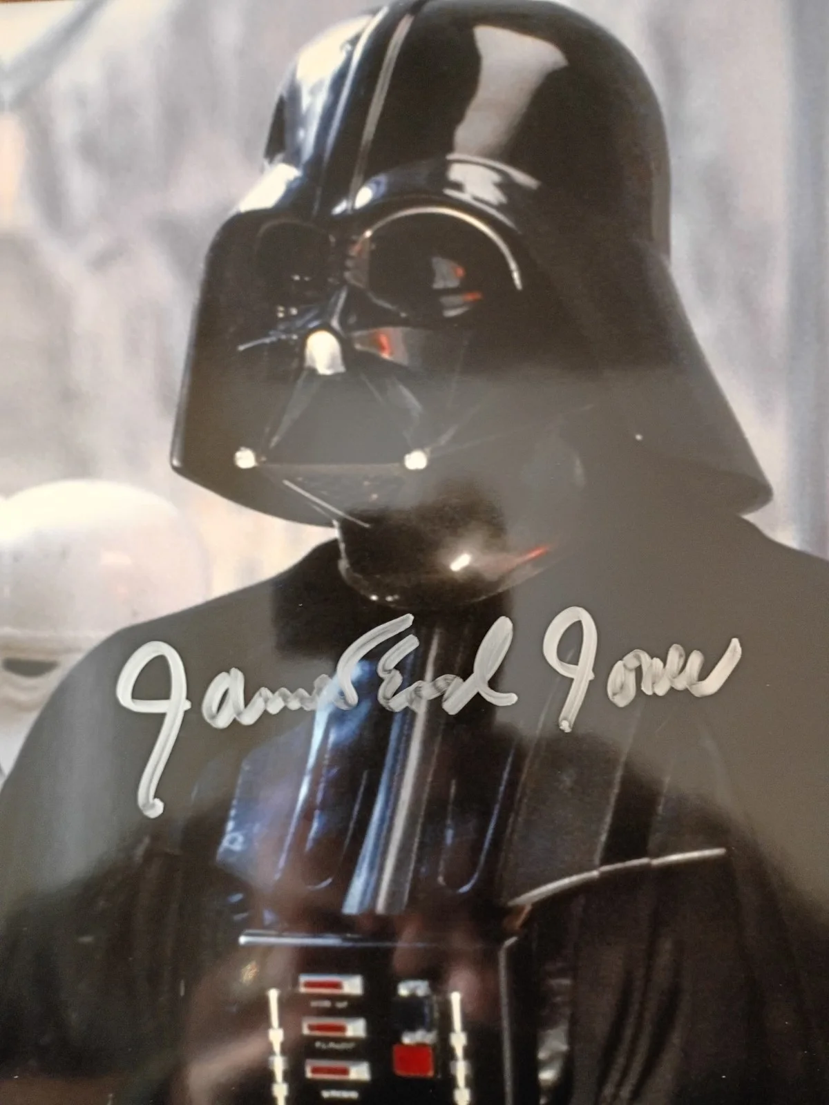 James Earl Jones — James Earl Jones Star Wars Signed 8x10 Photo COA W/ Matching Numbered Sticker, image 2