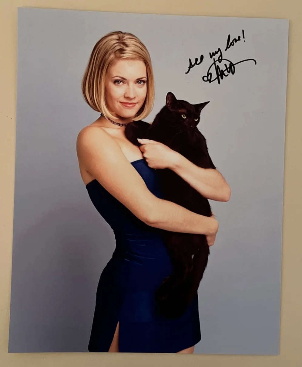Melissa Joan Hart — 8X10 MELISSA JOAN HART SIGNED PHOTO SABRINA THE TEENAGE WITCH